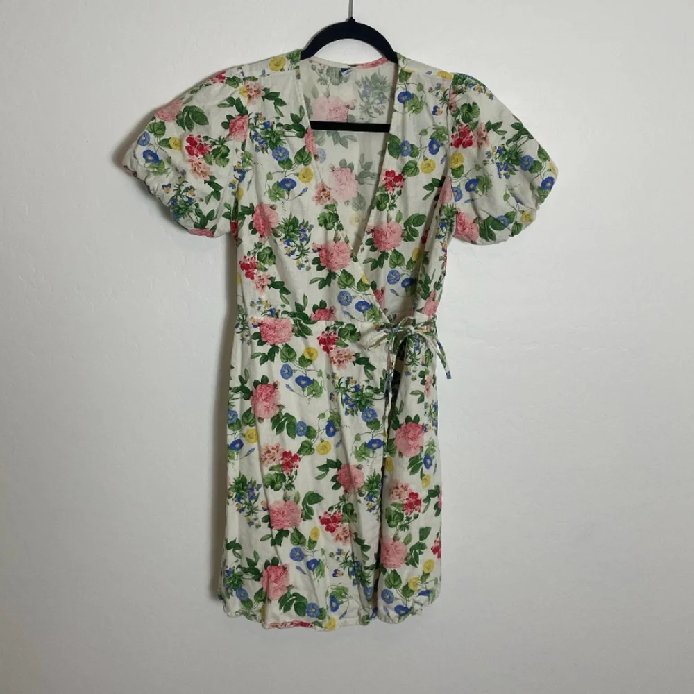 Floral Puff-Sleeve Mini Floral Cottage Peasant Picnic Summer Flower Wrap Dress_6